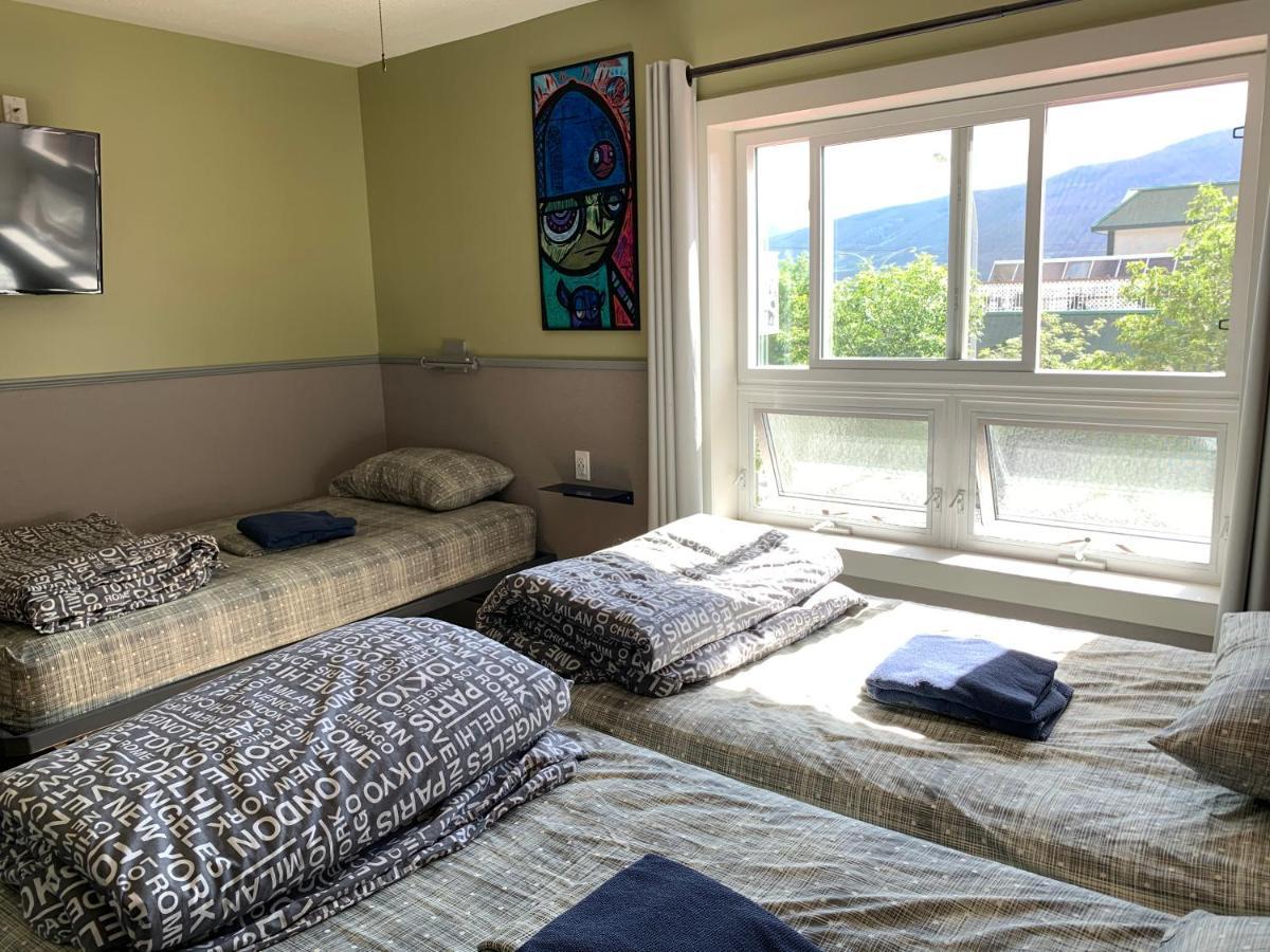 Jasper Downtown Hostel Екстер'єр фото