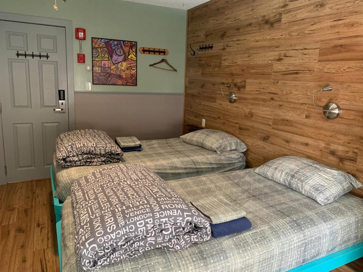 Jasper Downtown Hostel Екстер'єр фото