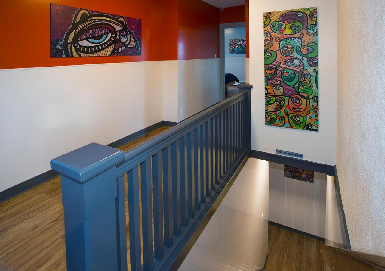 Jasper Downtown Hostel Екстер'єр фото